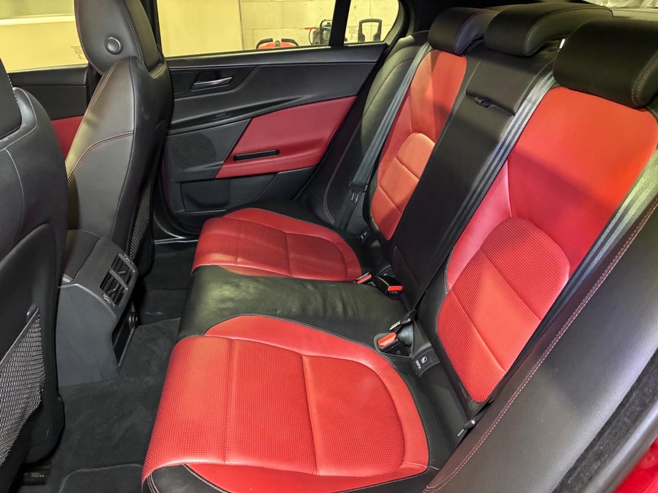 Jaguar XE 2.0 D Turbo aut. R-Sport