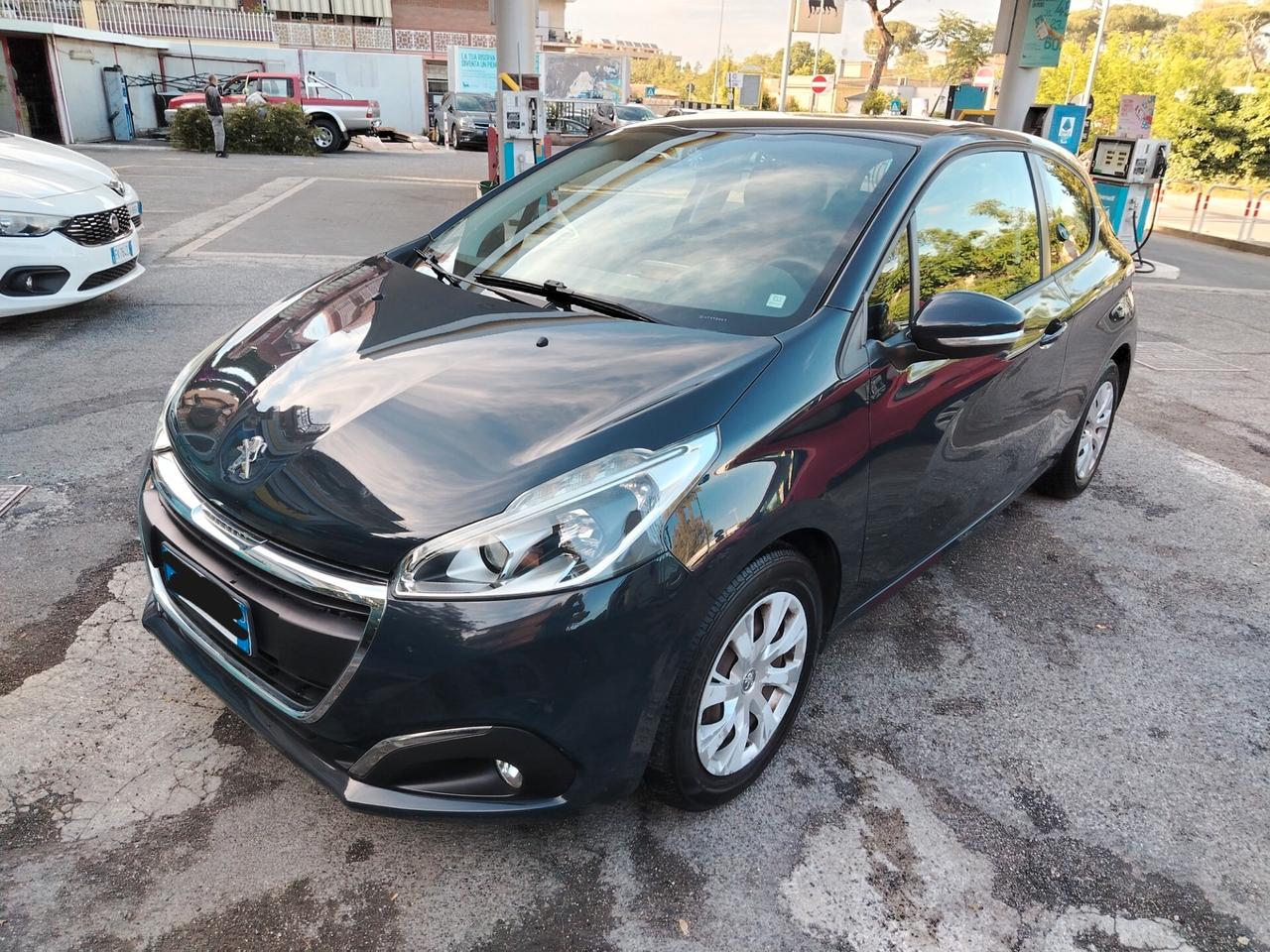Peugeot 208 PureTech 82 3 porte Access