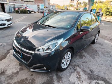Peugeot 208 PureTech 82 3 porte Access