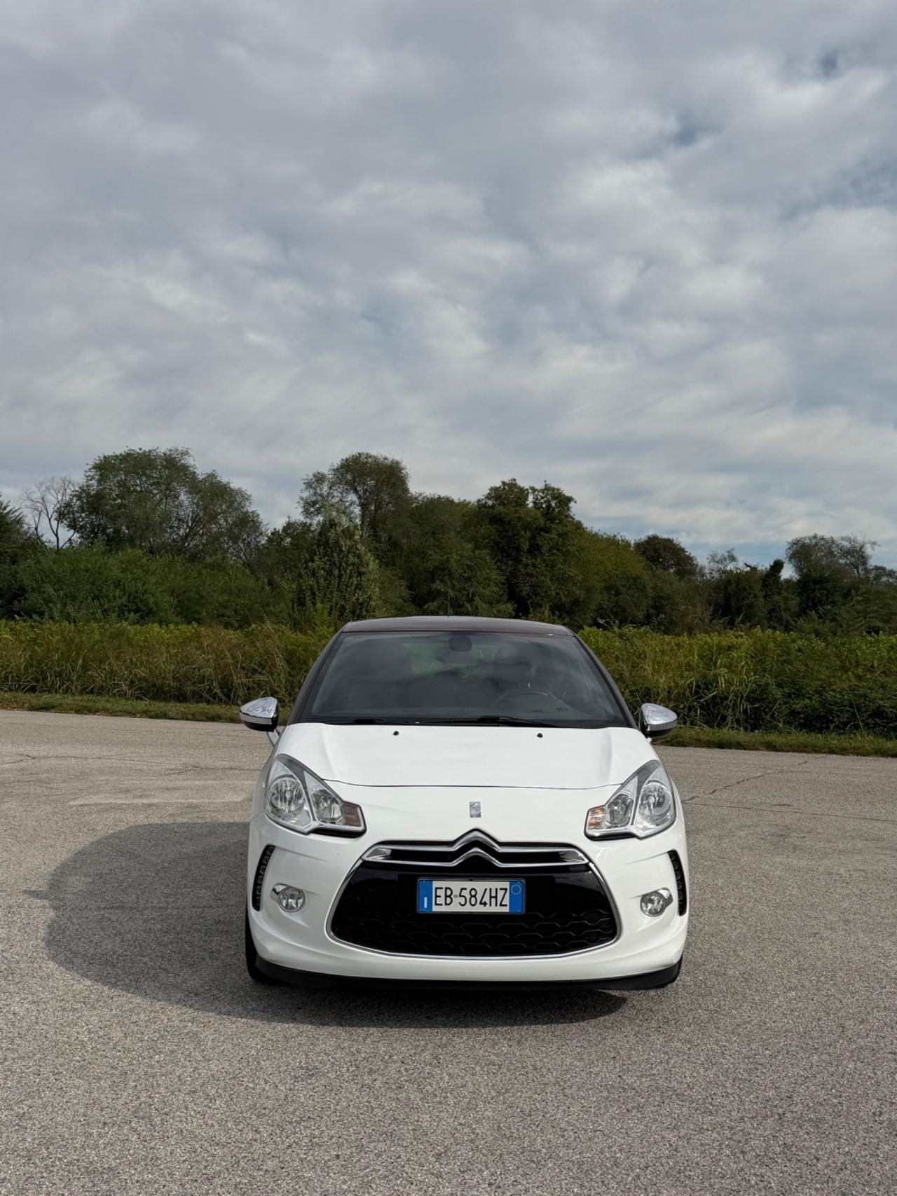 Ds DS3 3 1.6 THP 155 Just Black