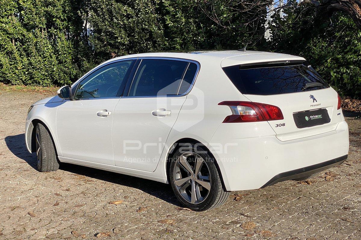 PEUGEOT 308 BlueHDi 120 S&S Allure