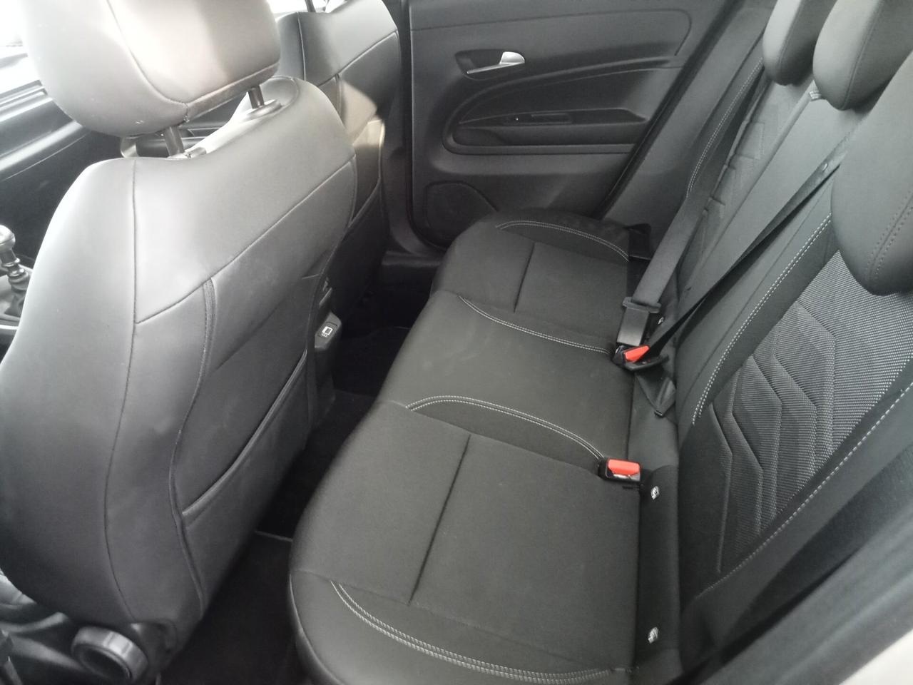 Jeep Avenger 1.2 Turbo 100 CV Summit 2025