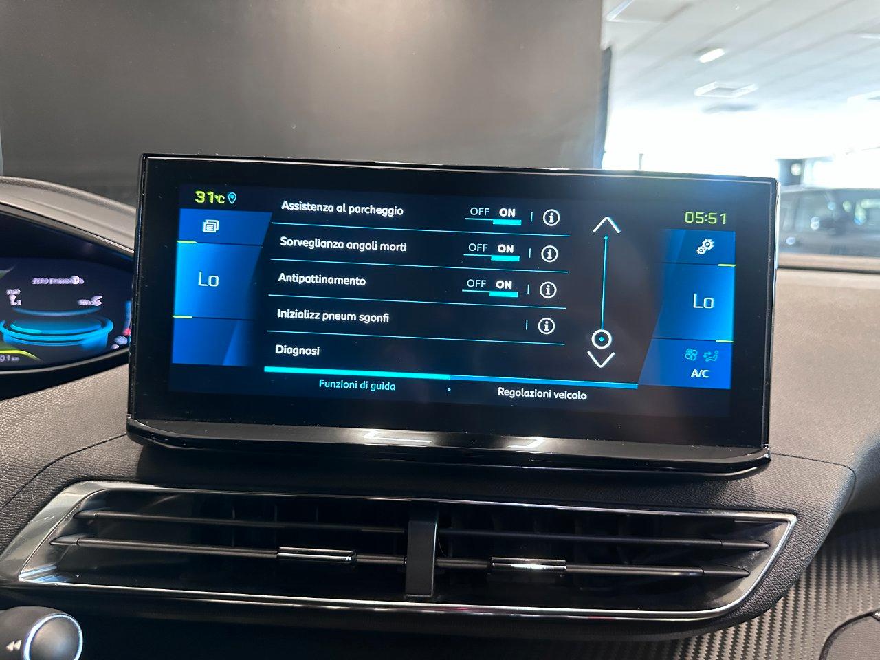 Peugeot 3008 3008 1.6 hybrid phev Allure Pack 225cv e-eat8