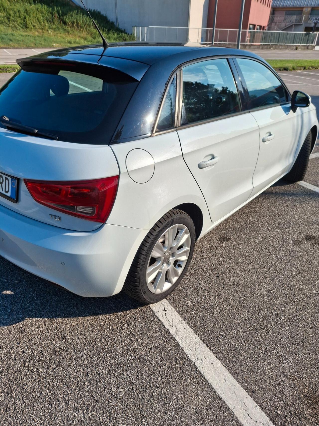 Audi A1 SPB 1.6 TDI Attraction