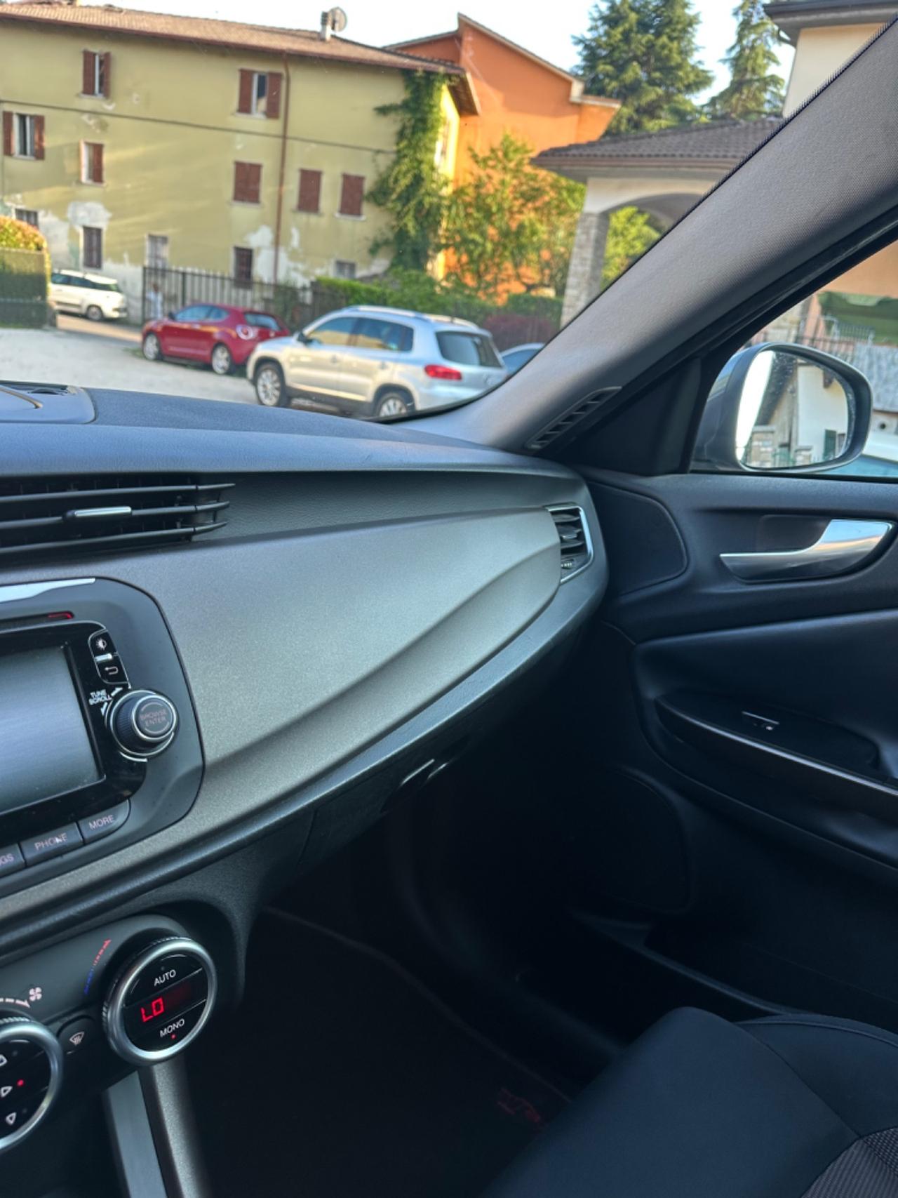 Alfa Romeo GIULIETTA 1.4 120 CV GPL PROGRESSION KMCERT