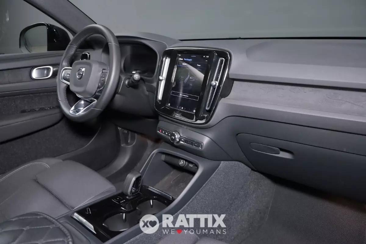 Volvo XC40 motore elettrico 175kW Recharge Pure Plus Auto