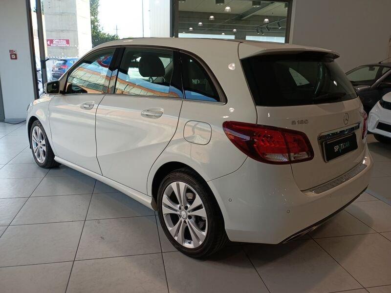 Mercedes-Benz Classe B B 180 d Automatic Sport