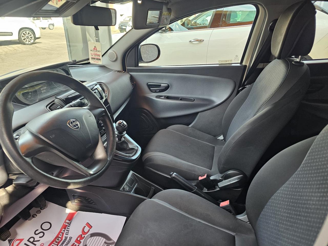 Lancia Ypsilon 0.9 Metano 2016