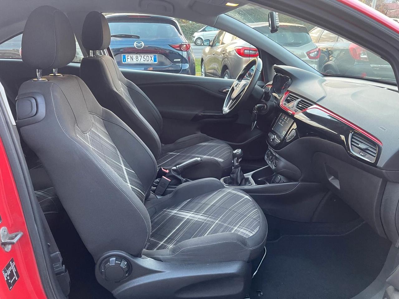 Opel Corsa 1.4 90CV GPL Tech Coupé b-Color