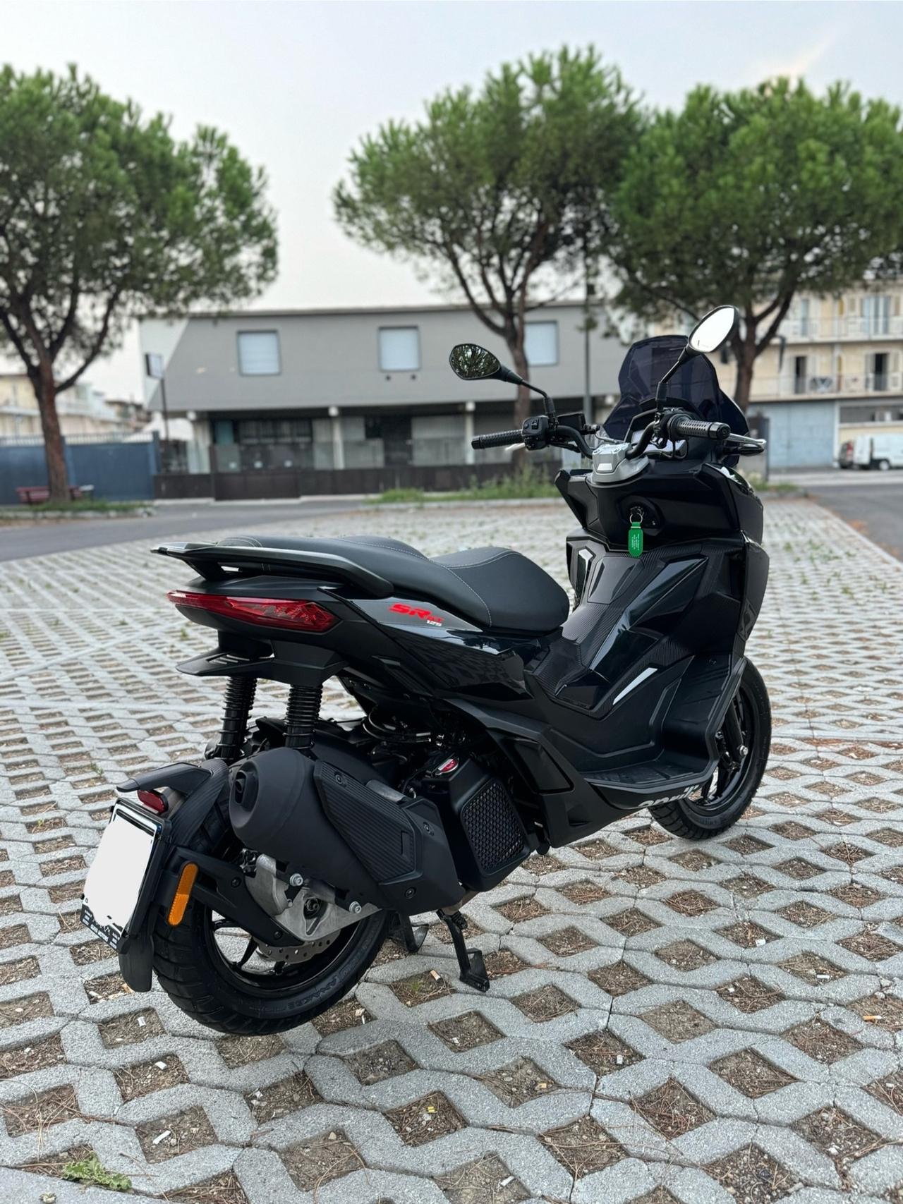 Aprilia SR 125