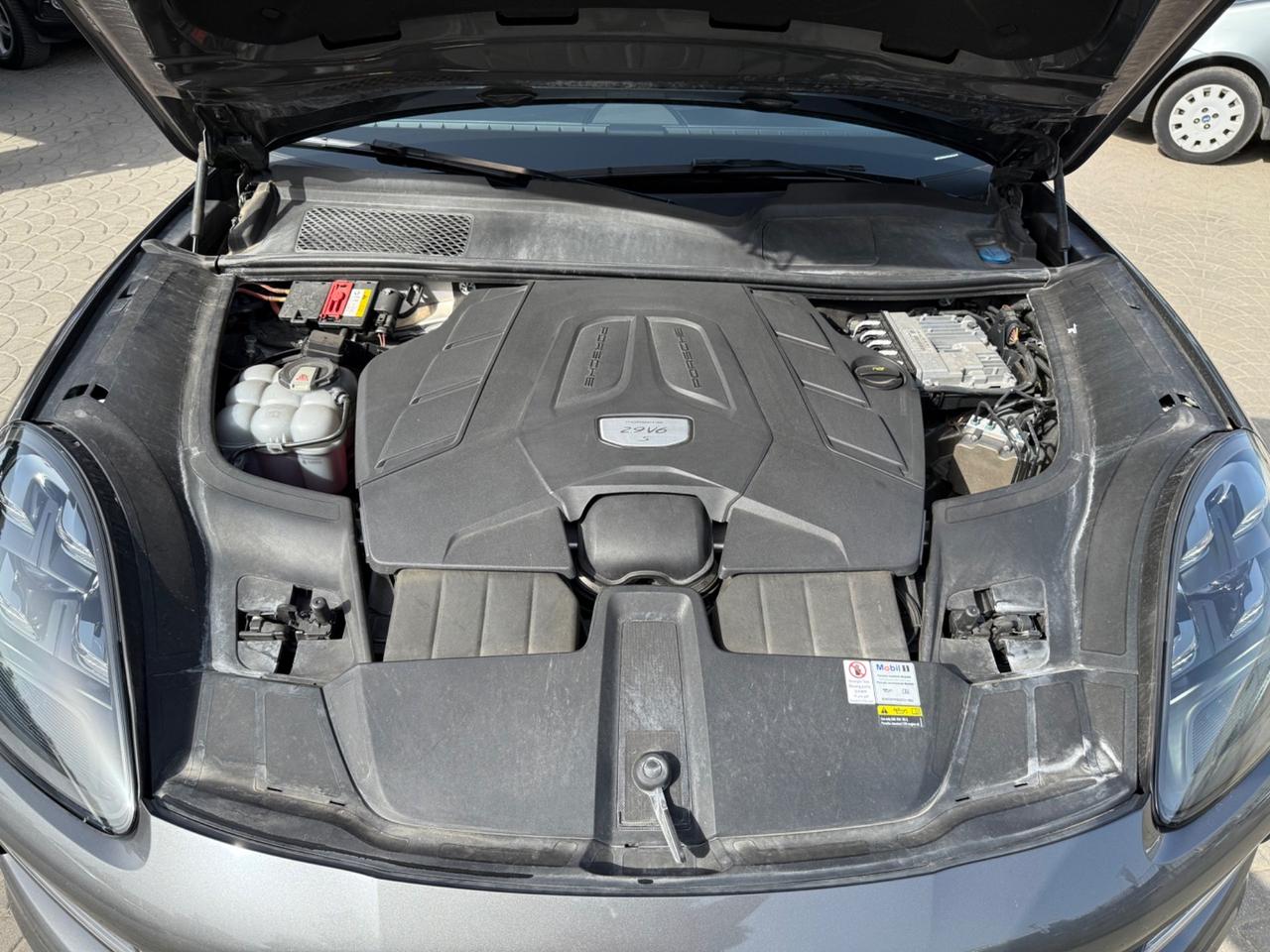 Porsche Cayenne 2.9 V6 S