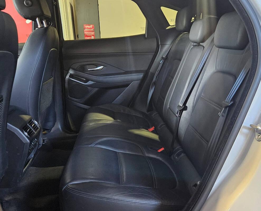 Jaguar E-Pace 2.0d i4 R-Dynamic awd 180cv auto
