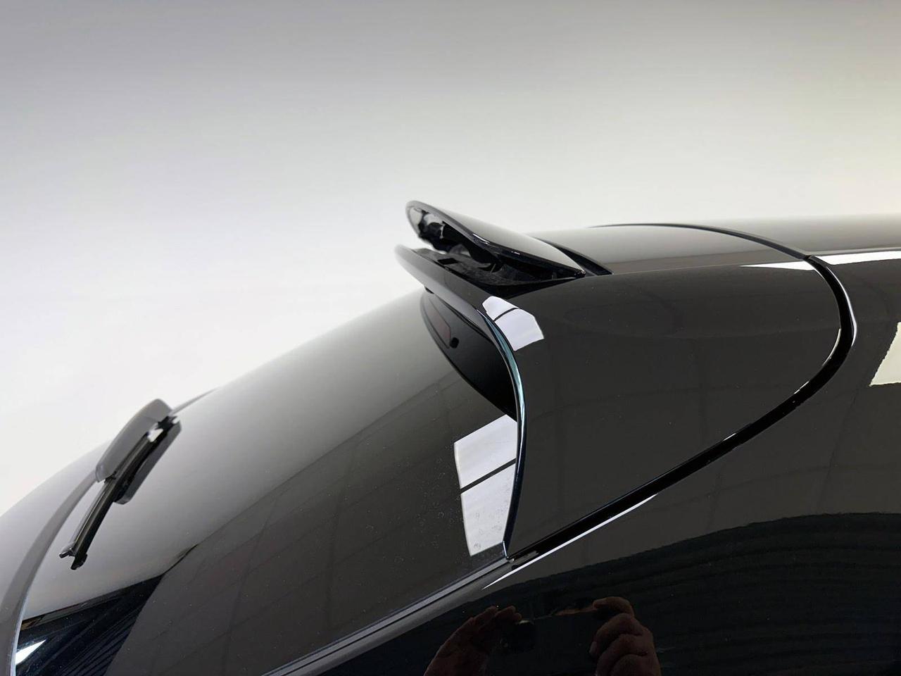 Porsche Panamera Sport Turismo 4 Platinum Edition 330cv