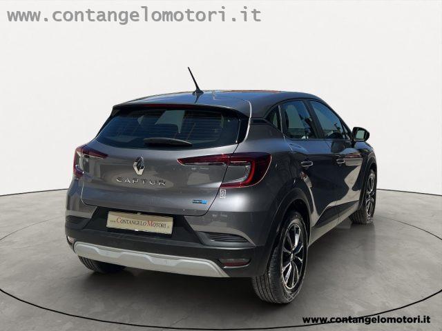 RENAULT Captur 1.6 E-Tech hybrid Zen 145cv auto