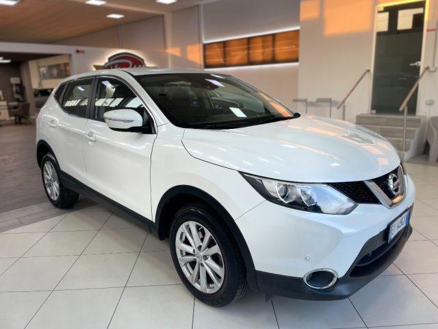 NISSAN Qashqai 1.2 DIG-T Acenta