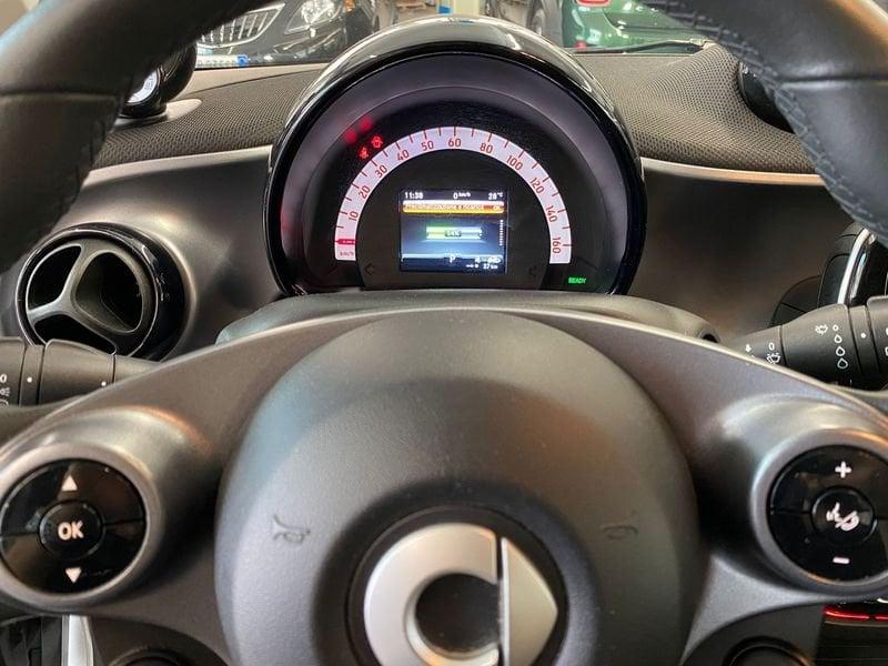 smart fortwo EQ Passion TETTO PANORAMICO