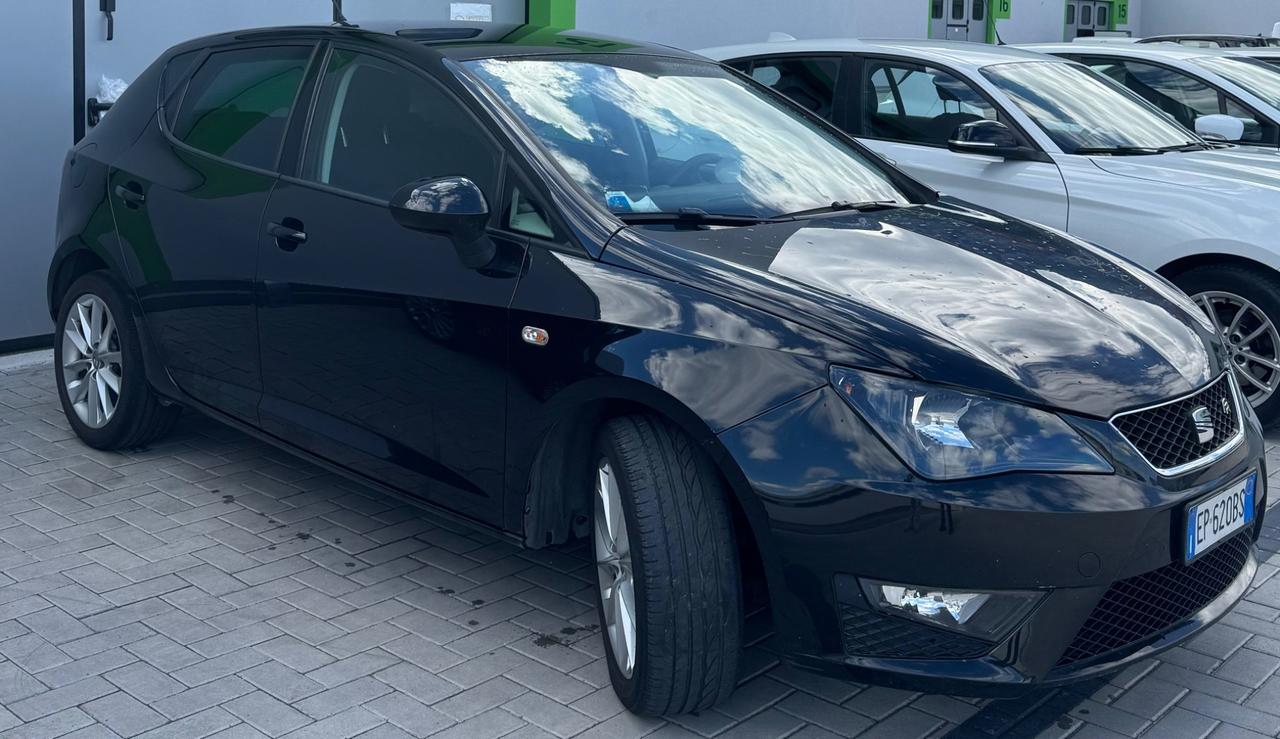 Seat Ibiza FR 1.6 TDI 105 CV ADATTA A NEOPATENTATI