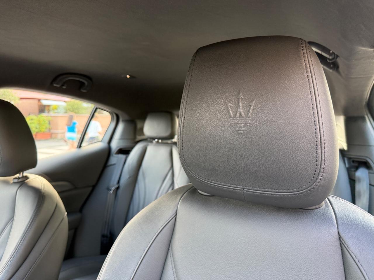 Maserati Grecale MHEV 300 CV AWD GT
