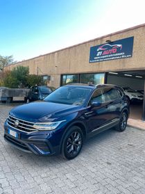 Volkswagen Tiguan Allspace 2.0 TDI SCR DSG R-Line