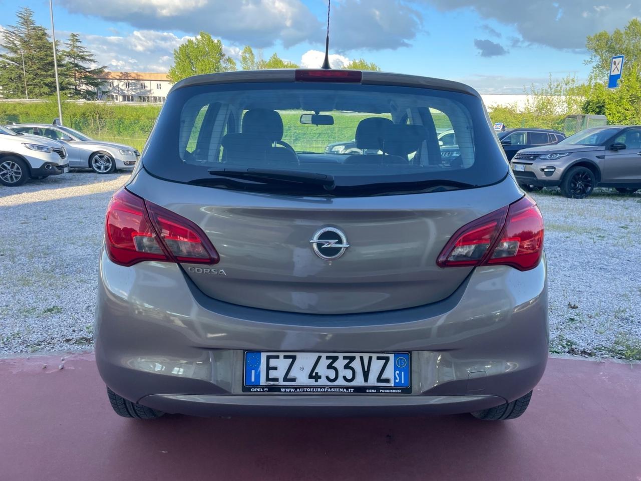 Opel Corsa 1.4 Benzina / GPL - Neopatentati