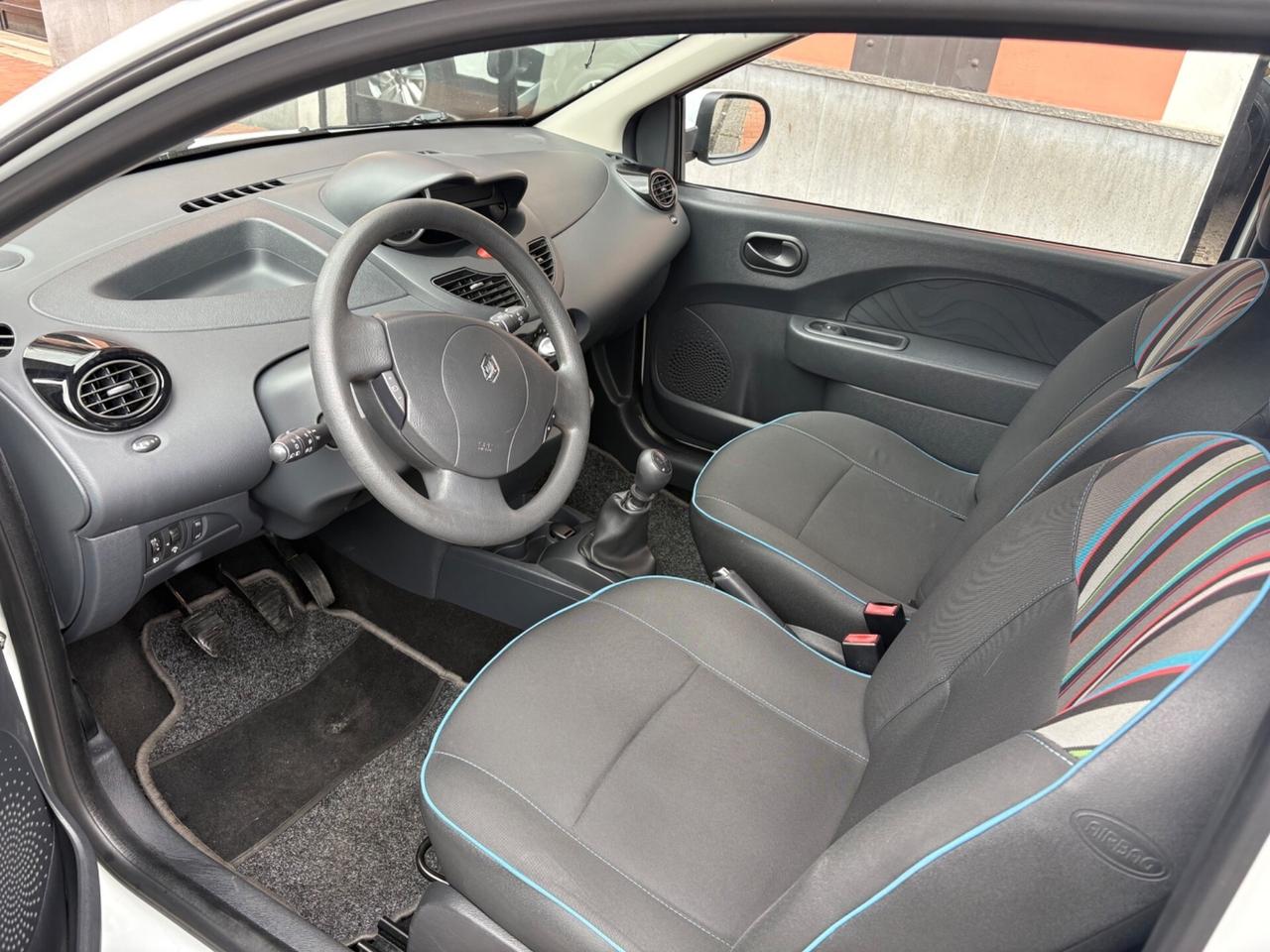 Renault Twingo 1.2 16V 75cv 2012