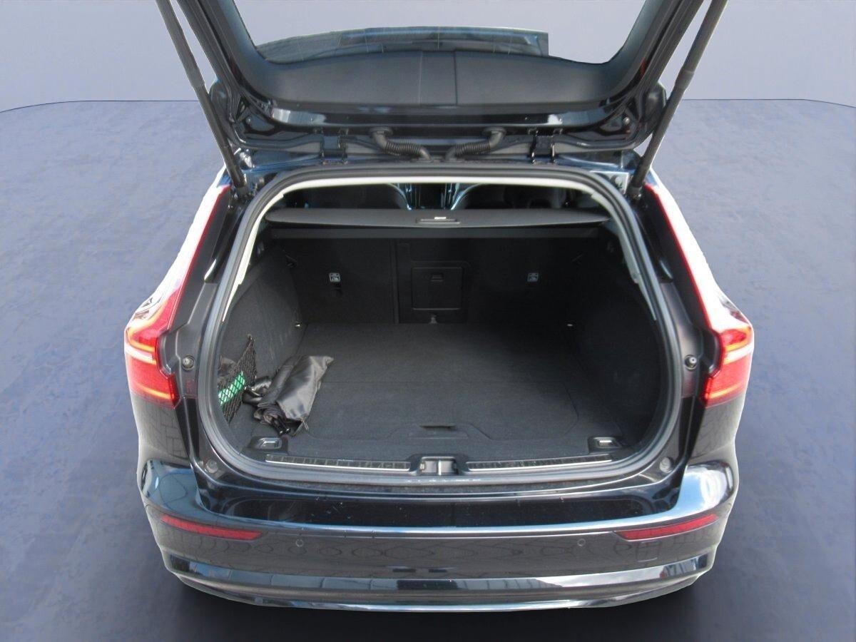 Volvo V60 T8 Plug-in Hybrid AWD automatico Plus Bright