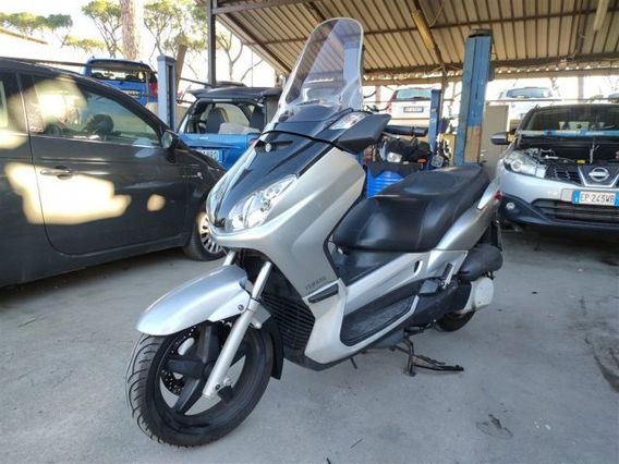 YAMAHA X-Max 250 Yamaha X-Max 250