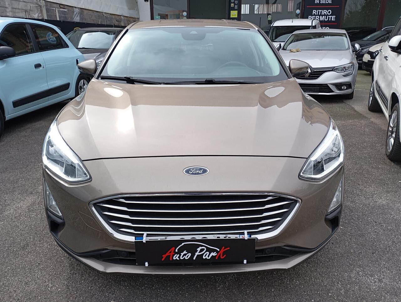 Ford Focus 5P 1.0 EcoBoost 125CV Titanium Aut.