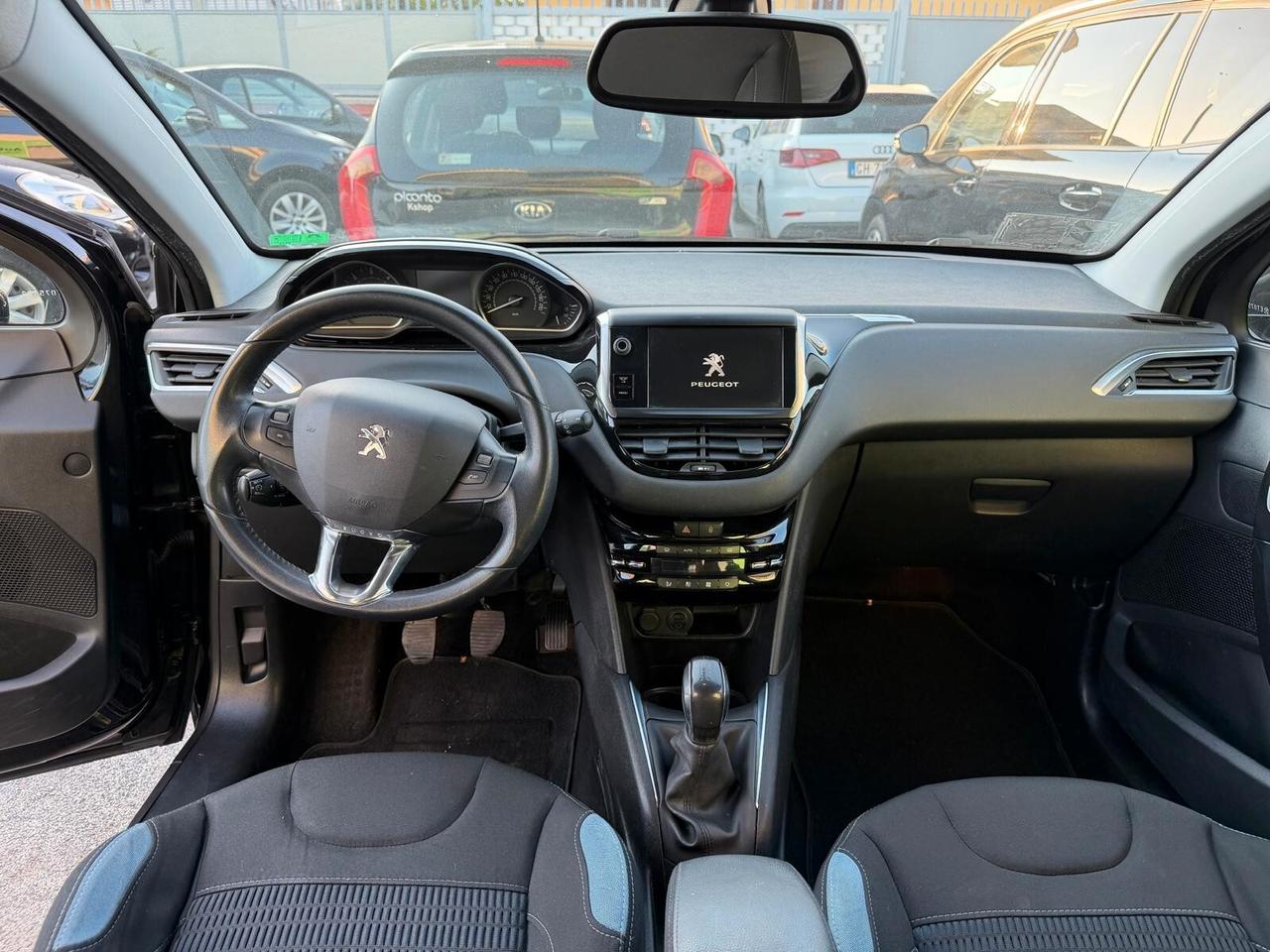 Peugeot 208 1.4 HDi 68 CV 5 porte Allure