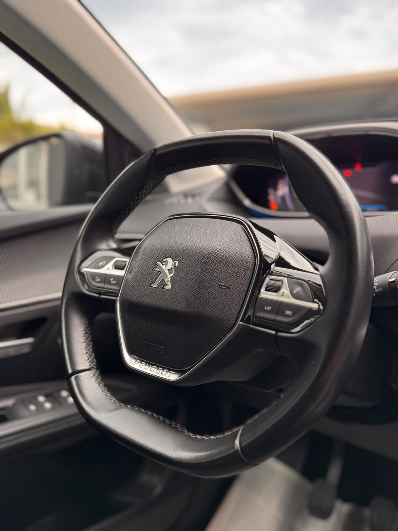 Peugeot 3008 1.5 BlueHDi 130CV S&S Allure