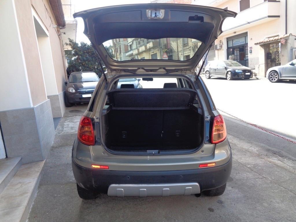 Fiat Sedici 1.9 MJT 4x4 Emotion