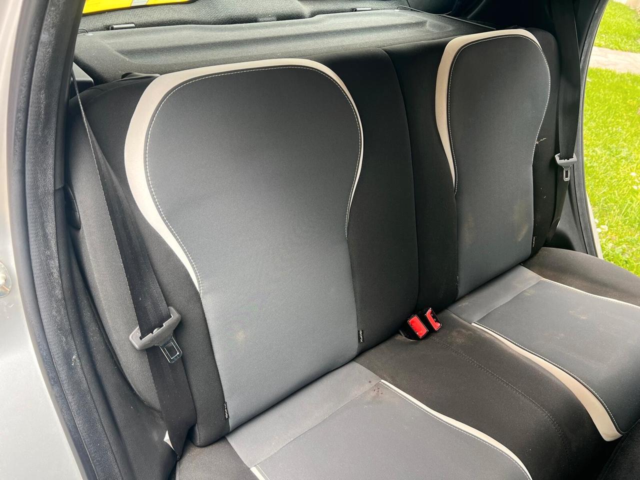 LANCIA YPSILON 1.2 69cv 5p SILVER NEOPATENTATI