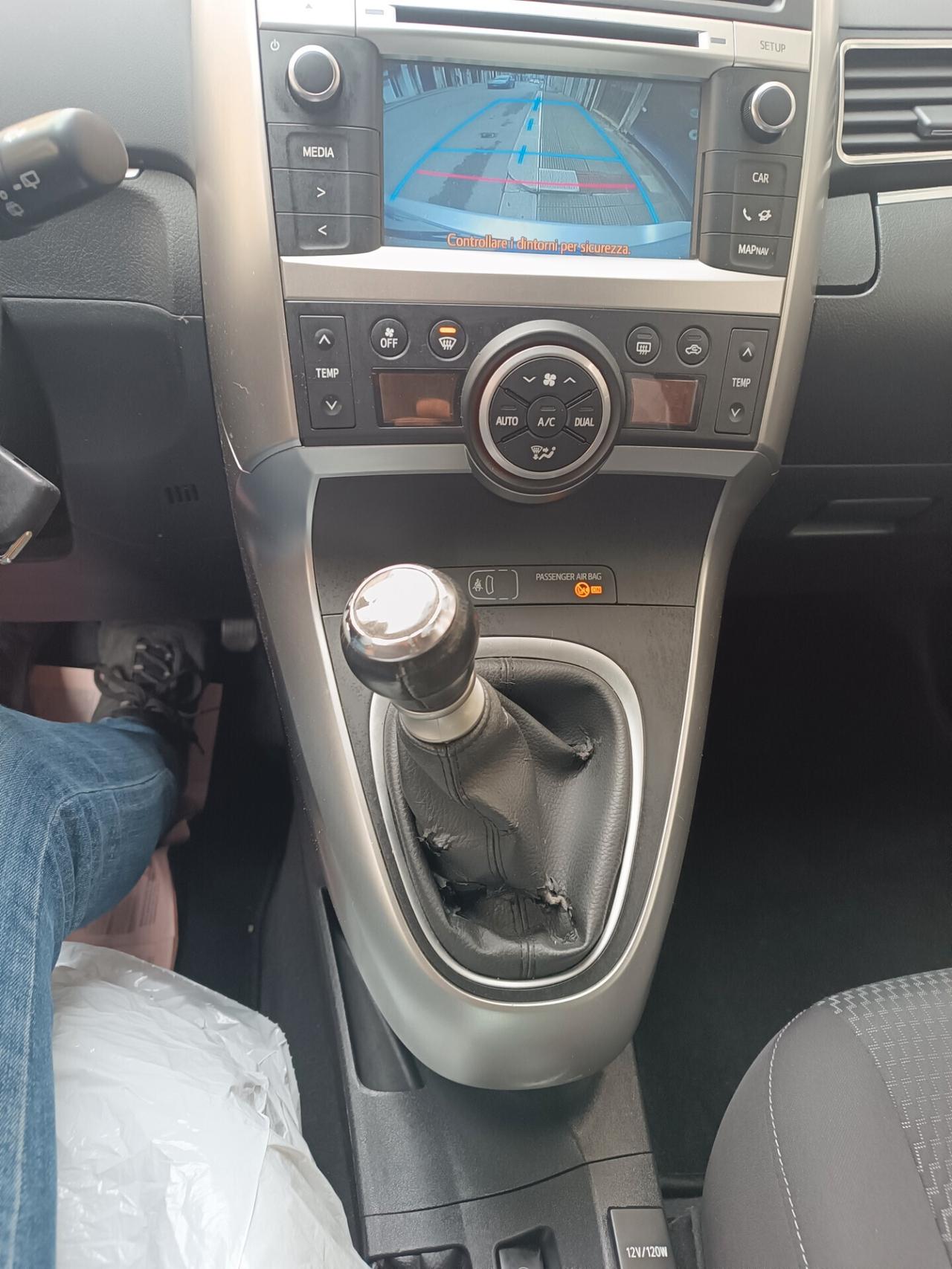 Toyota Verso 1.6 D-4D Style 110 CV TETTO CAMERA NAVI