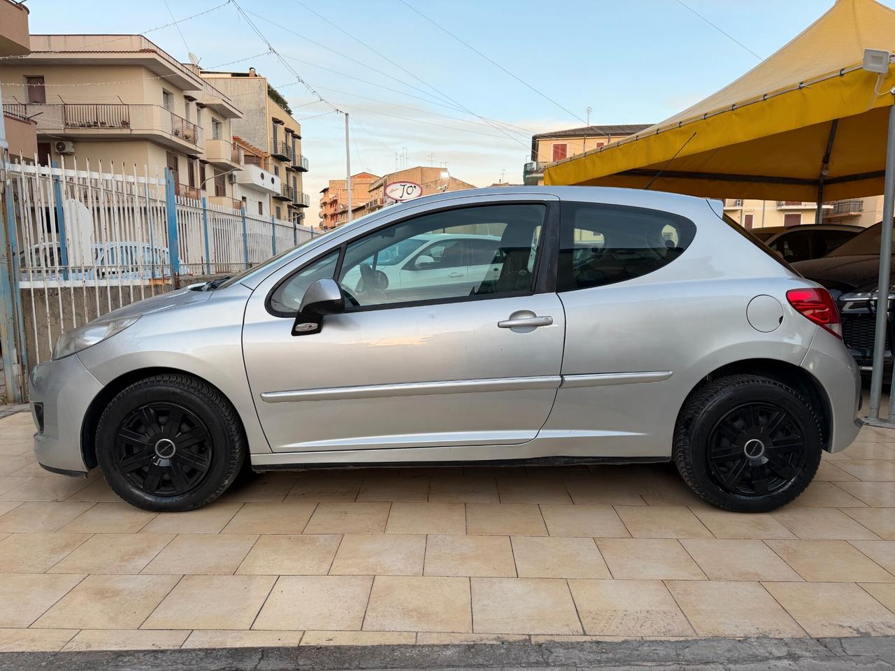 Peugeot 207 1.4 8V 75CV BLOCK SHAFT