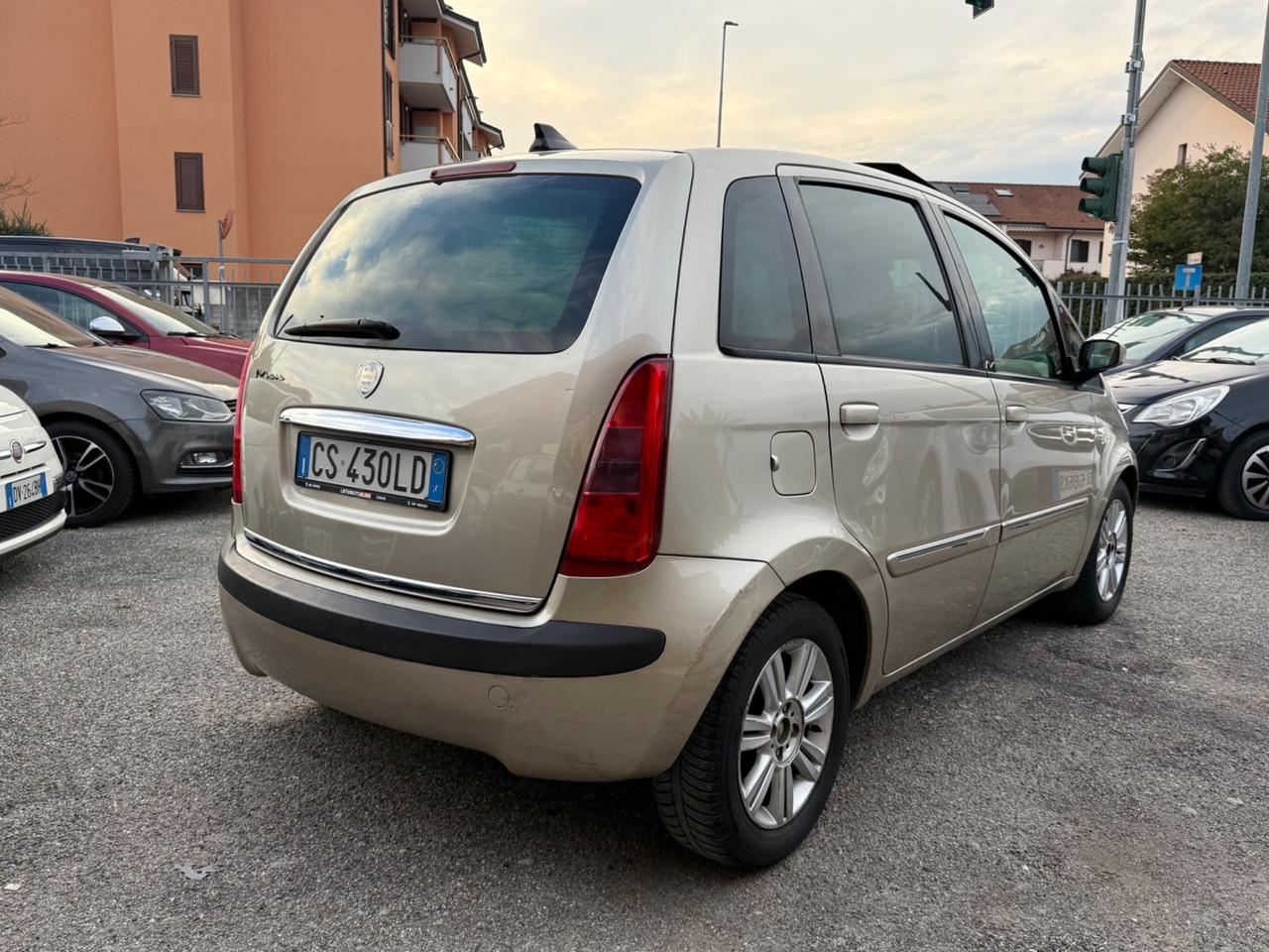 Lancia MUSA 1.4 16V Platino