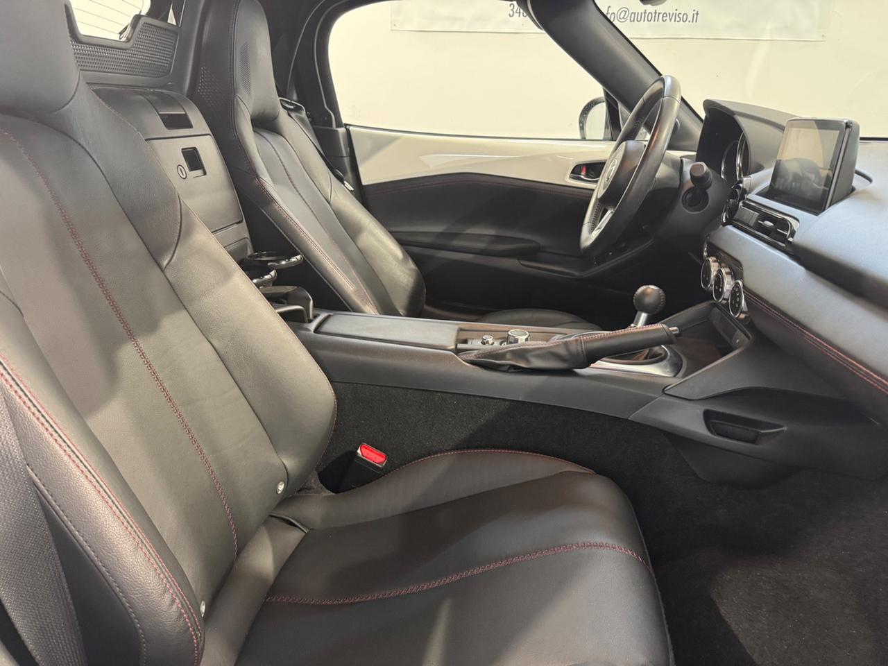 Mazda MX-5 1.5L Skyactiv-G Exceed - Servicebook Mazda