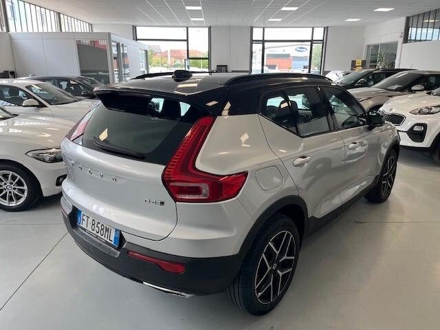 Volvo XC40 D4 AWD Geartronic R-design