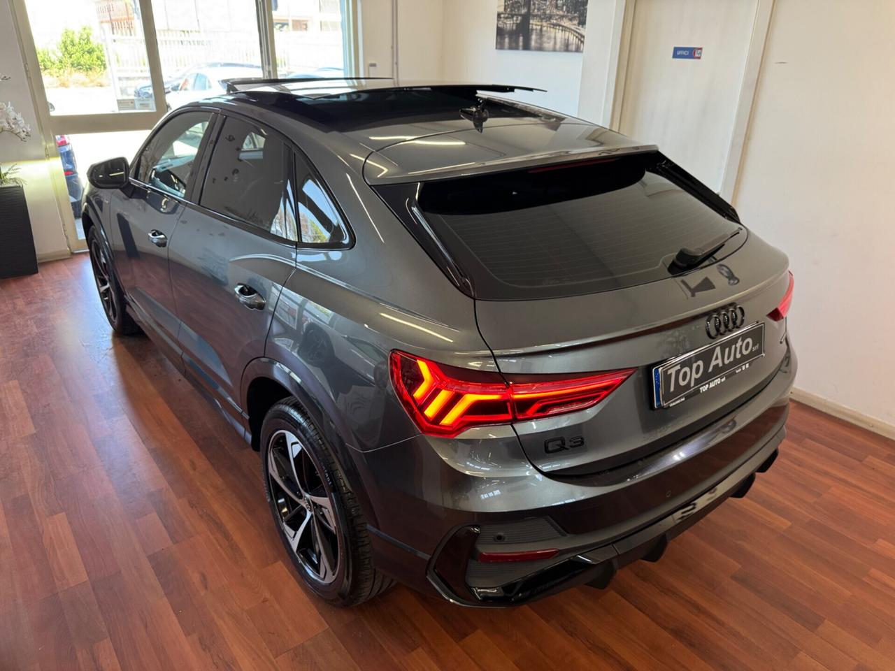 AUDI Q3 40 TDI QUATTRO S TRONIC S LINE / TETTO