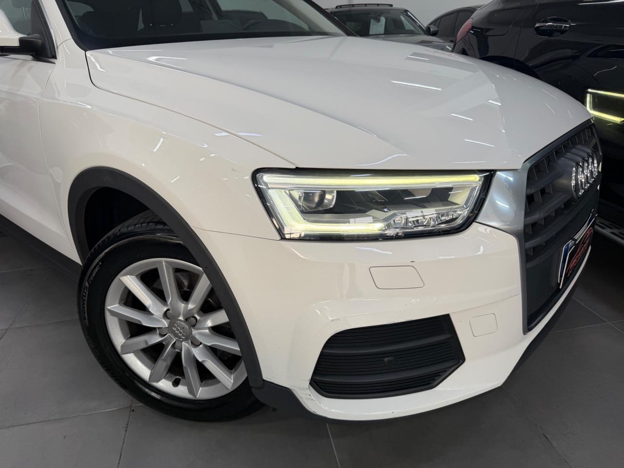 Audi Q3 2.0 TDI 120 CV Sport FINANZIABILE