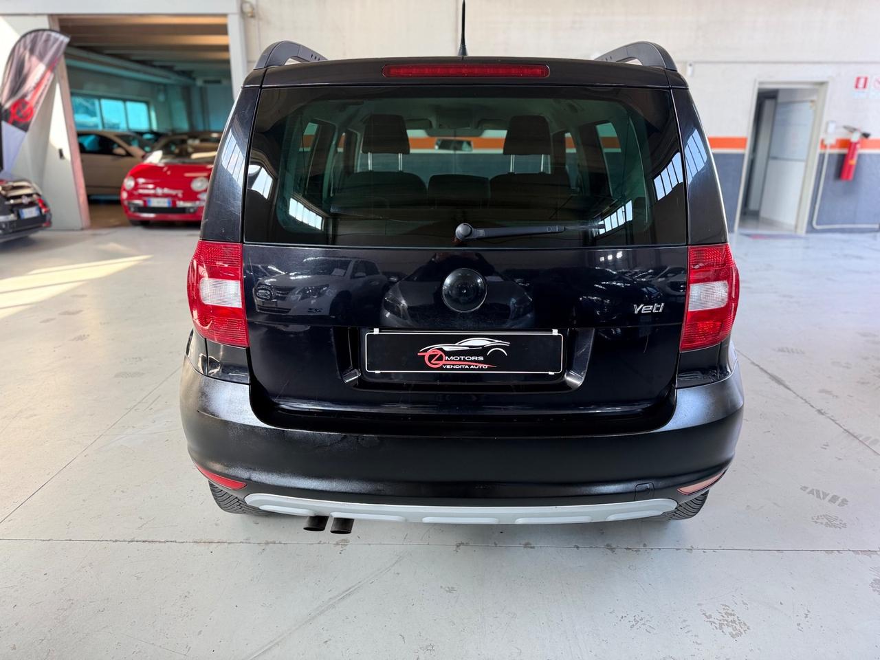 Skoda Yeti 1.2 TSI Active NEOPATENTATI CARROZZERIA DA RIVEDERE