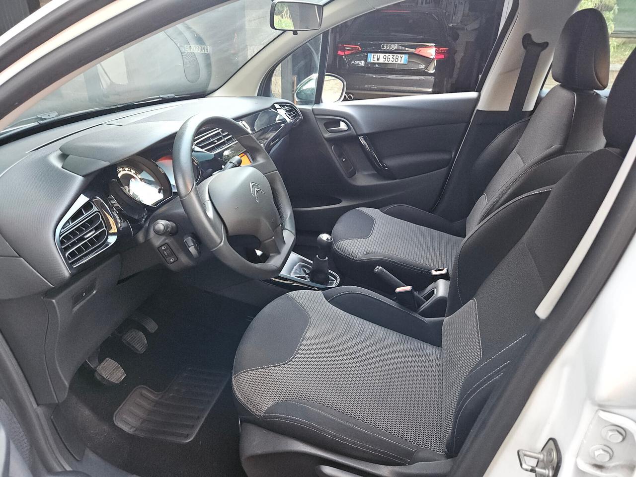 Citroen C3 VTI Exclusive - 1.2 Benzina - 82 CV - Euro 5B - NEOPATENTATI