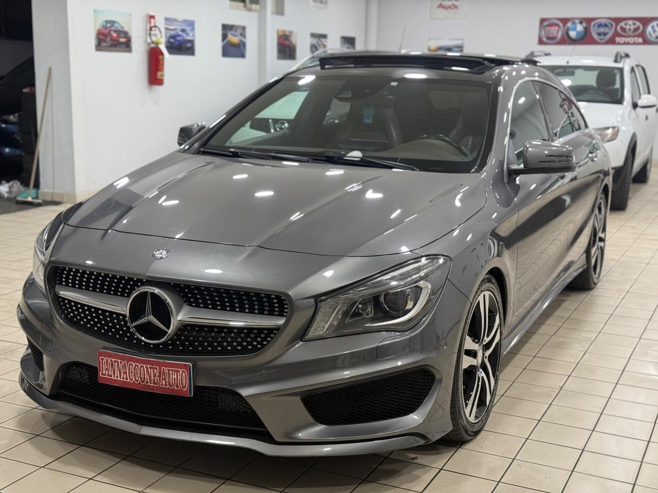 Mercedes Cla 220 premium amg tetto apribile