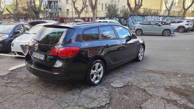OPEL Astra 1.3 CDTI 95CV Sports Tourer Cosmo