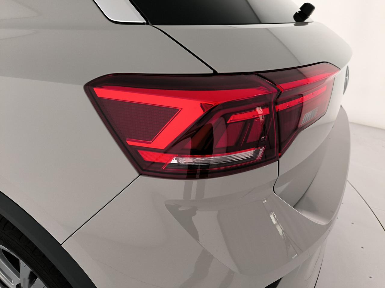 Volkswagen T-Roc 1.5 tsi r-line