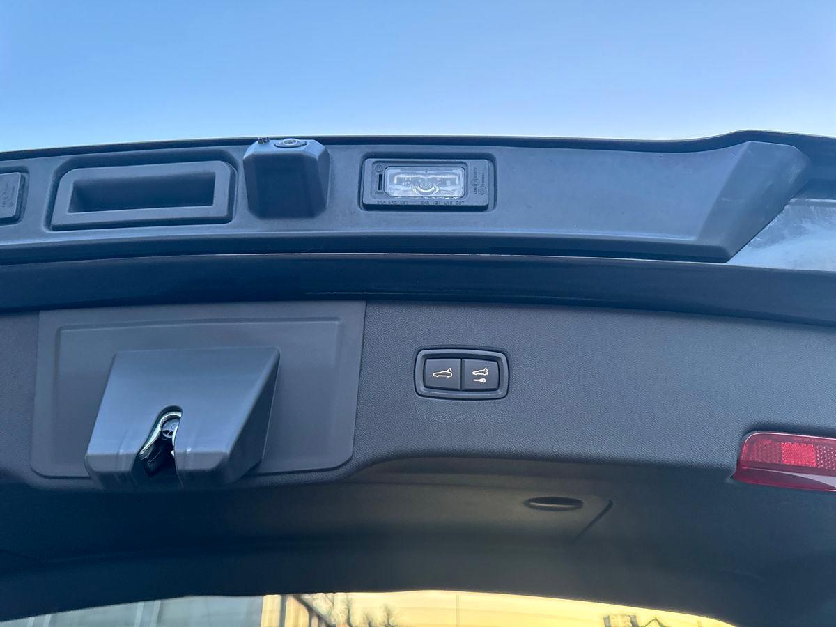 PORSCHE Cayenne 3.0 tiptronic