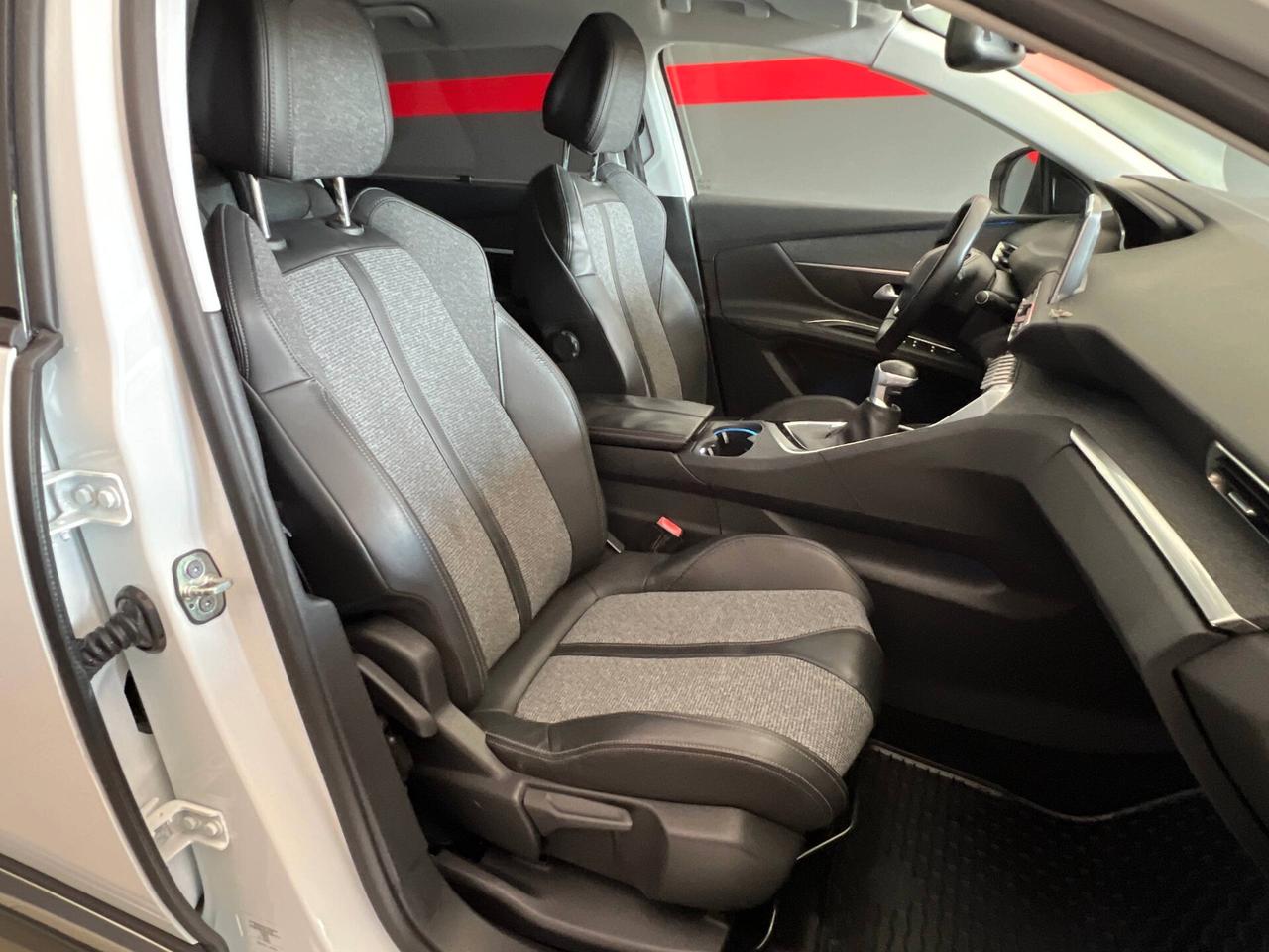 Peugeot 5008 BlueHDi 120 S&S Allure