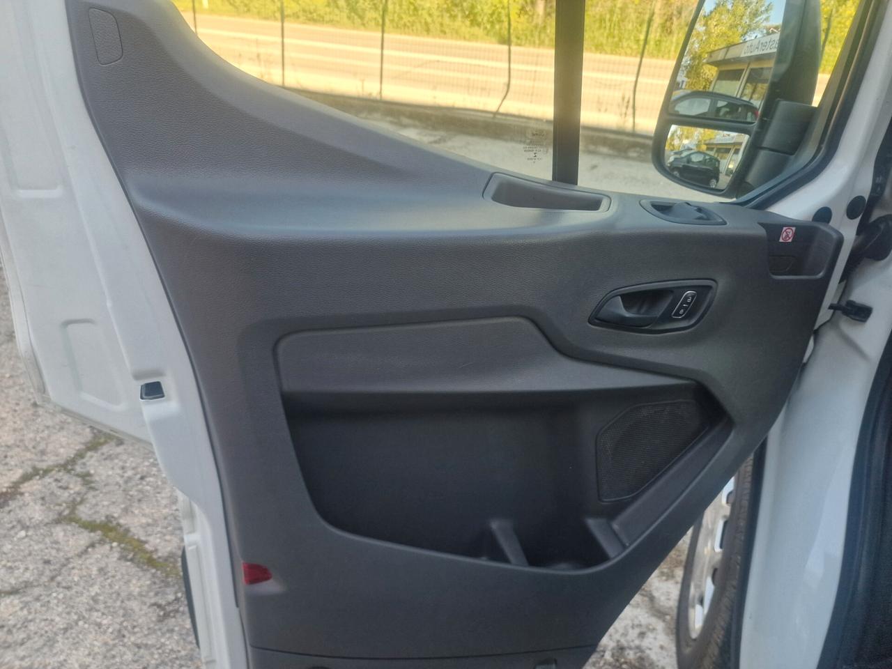 Ford Transit 350 L2H2 2.0 EcoBlue 170 CV – Motore NUOVO 0 KM