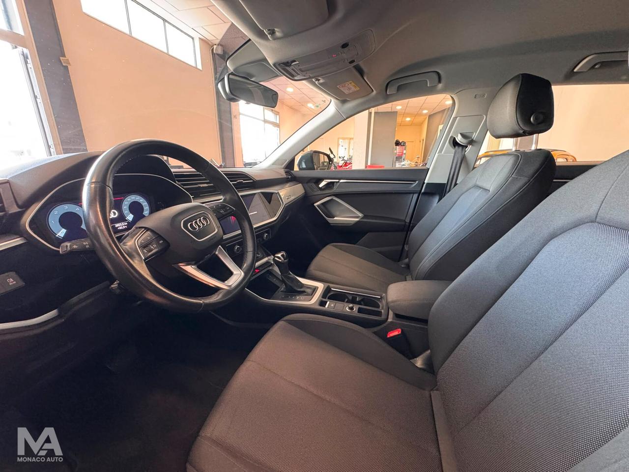 Audi Q3 2.0 TDI S tronic Business 150CV 2022