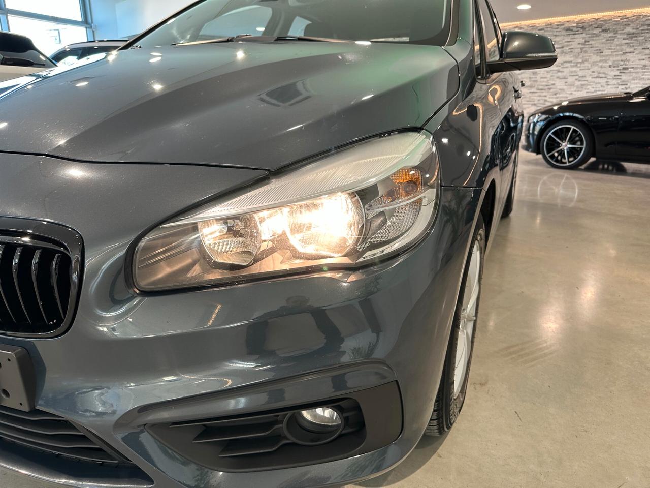 Bmw 216 216d Active Tourer Neo Patentati