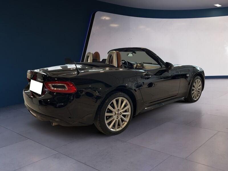 FIAT 124 Spider 1.4 m-air Anniversary